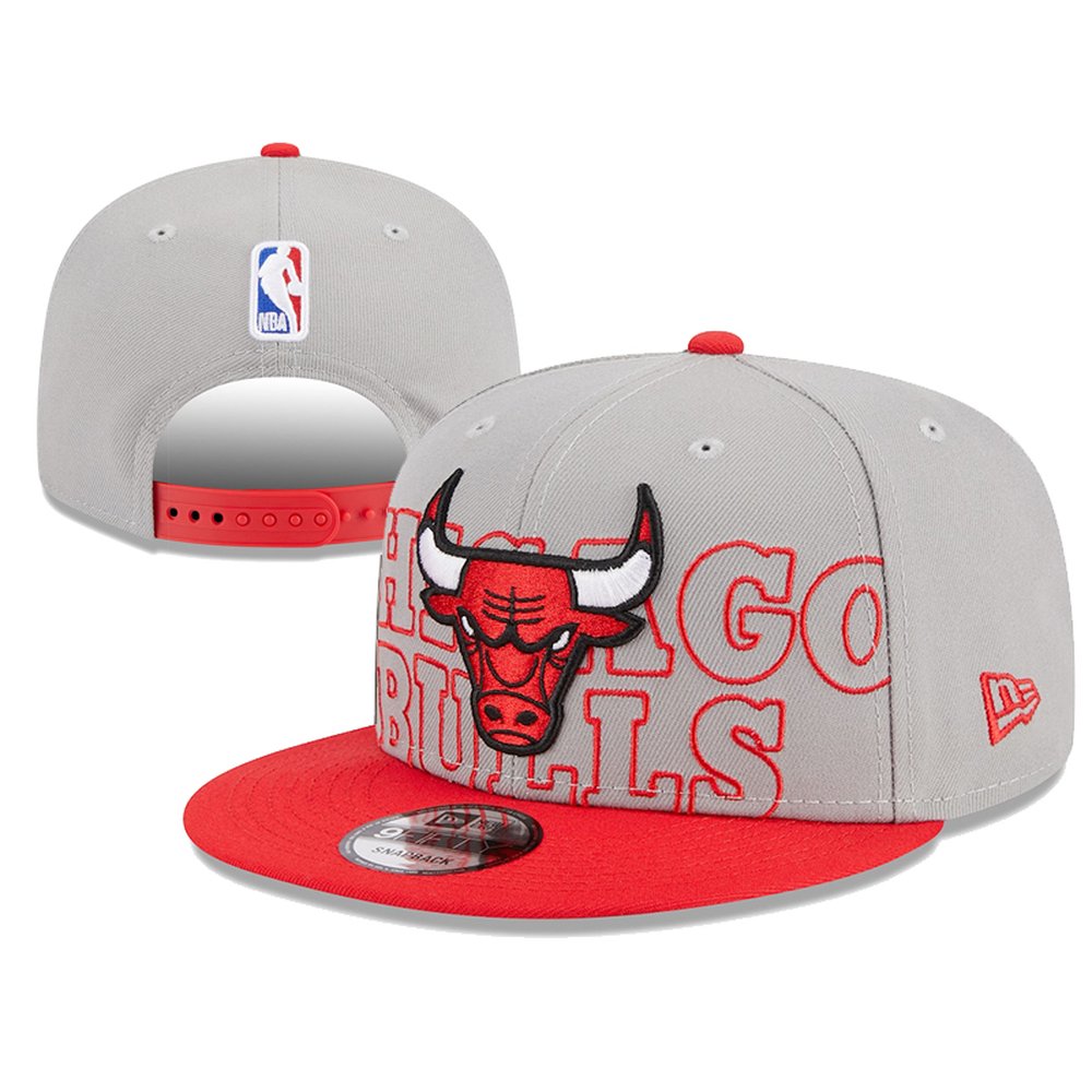 chicago_bulls_snapback_hat_g1efnz5iirmk