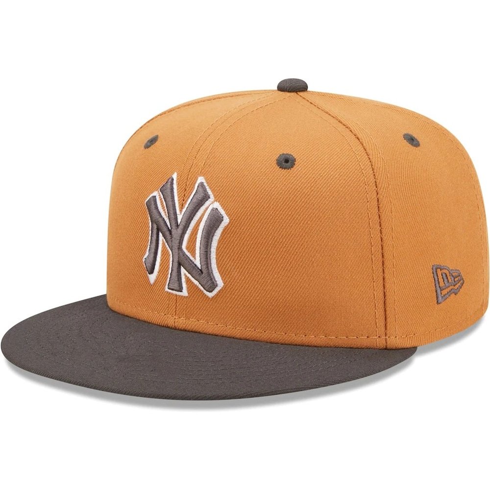 new_york_yankees_snapback_hat__b8mb3aon49dm
